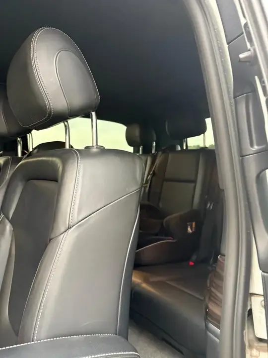 Mercedes-Benz V-Class 2019 photo 2