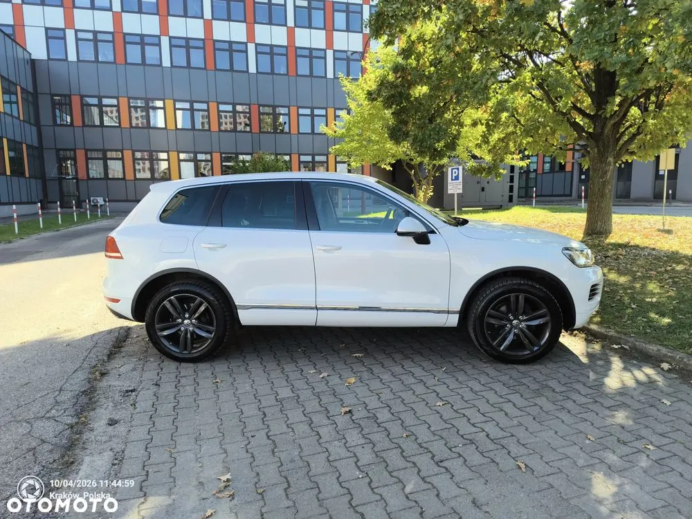 Volkswagen Touareg 2014 photo 4
