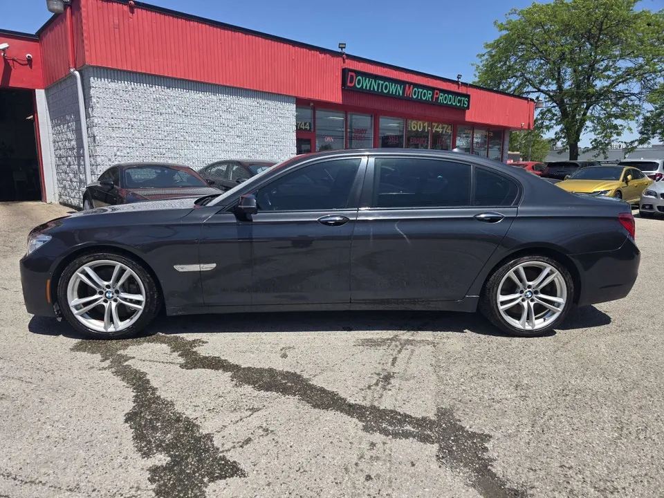 BMW 7 Series 2013 photo 3