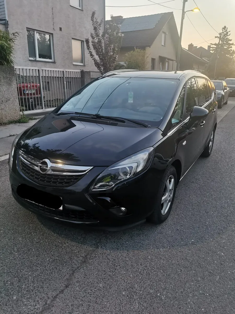 Opel Zafira Tourer
