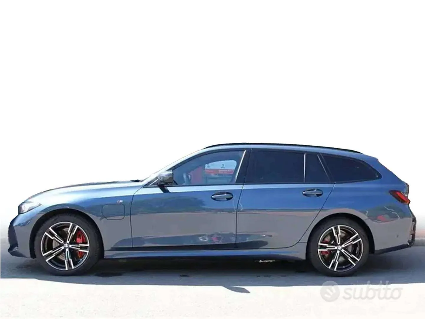 BMW 330E Touring 2025 photo 2