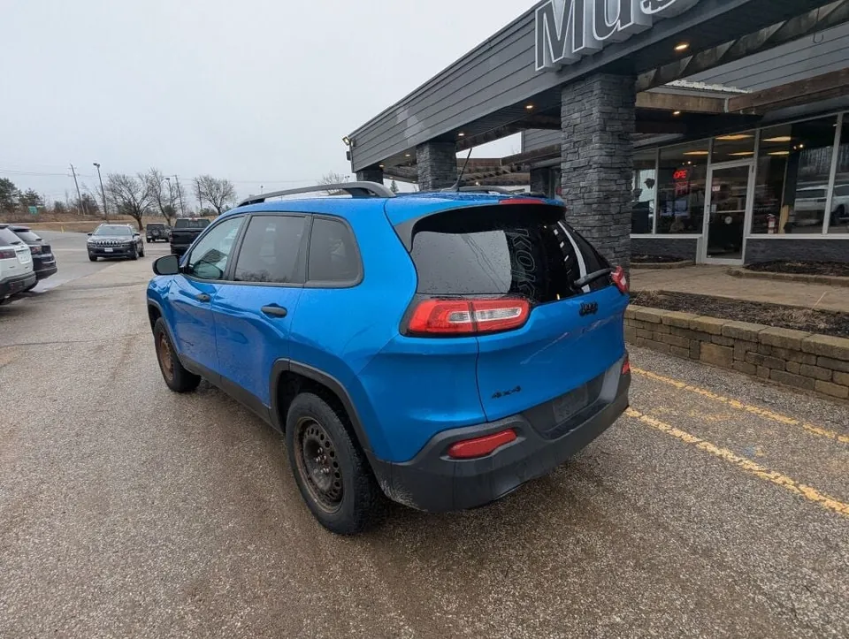 Jeep Cherokee 2018 photo 3