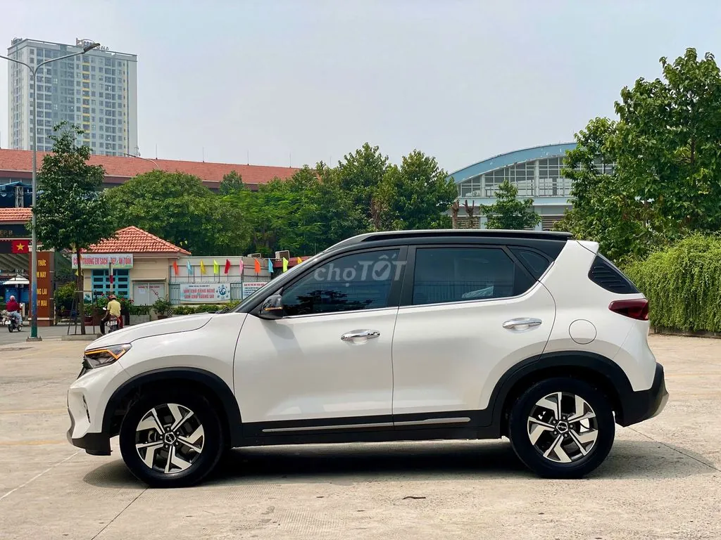 Kia Sonet 2023 photo 4