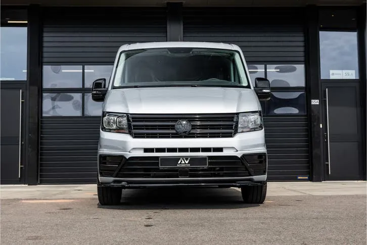 Volkswagen Crafter 2024 photo 2