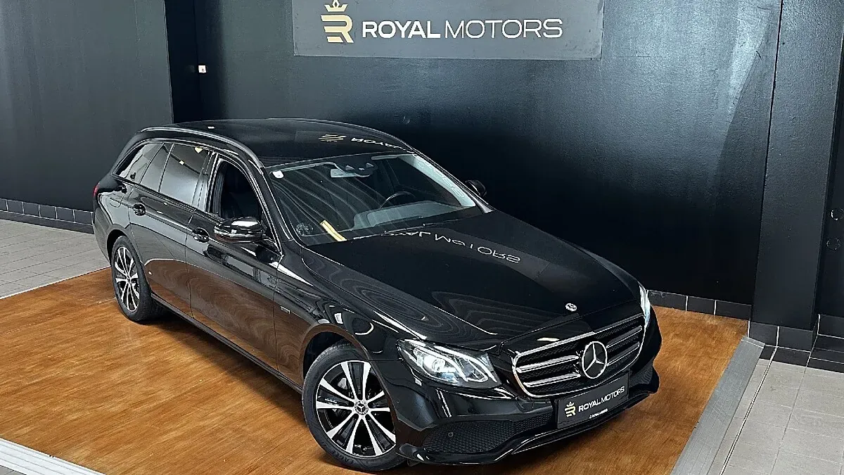 Mercedes-Benz E-Class 2020 photo 2