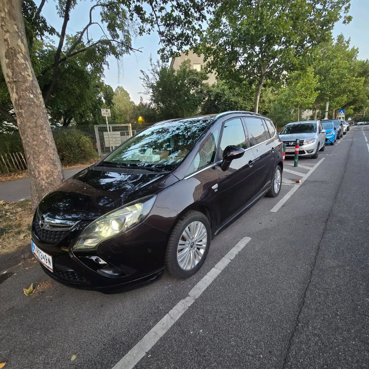 Opel Zafira 2014 photo 2