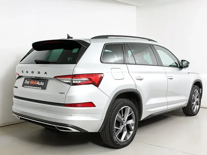 Skoda Kodiaq 2021 photo 2