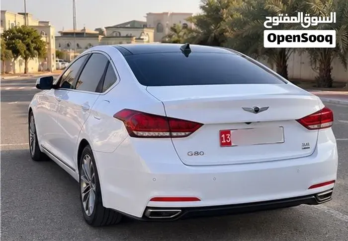 Genesis G80 2017 photo 4