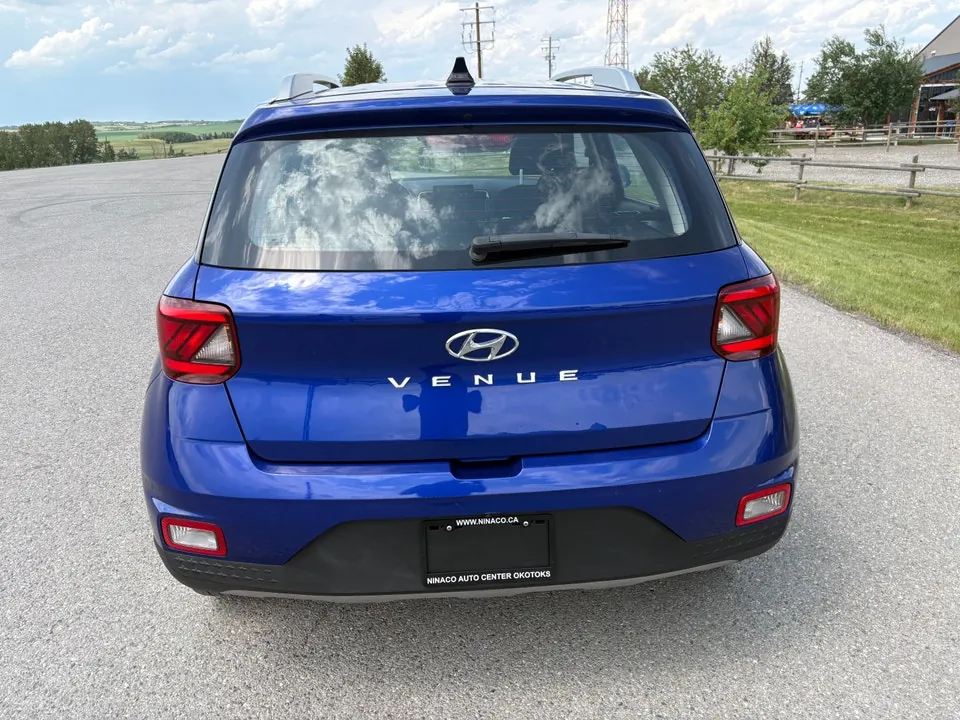 Hyundai Venue 2022 photo 4