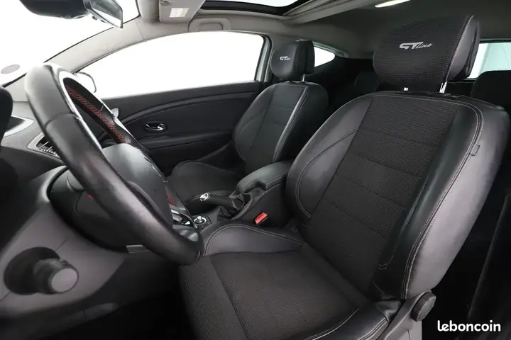 Renault Megane 2015 photo 5