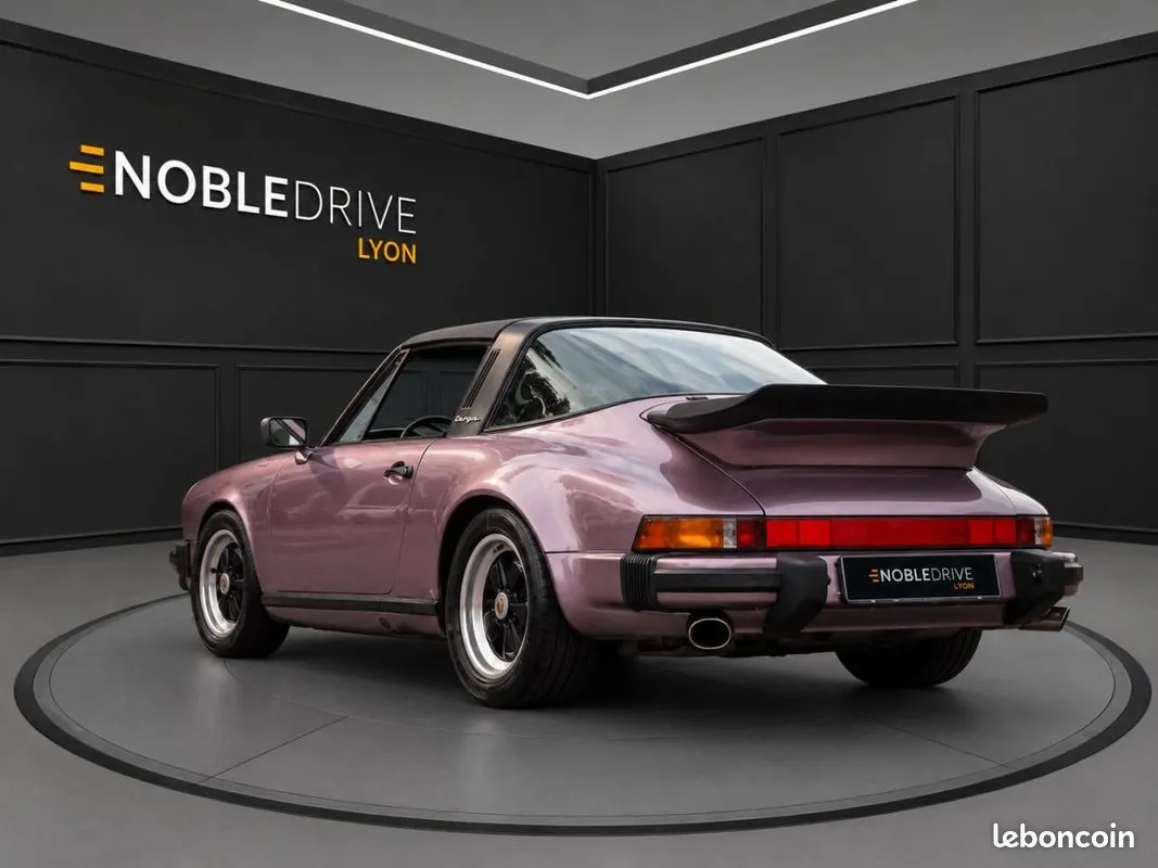 Porsche 911 1986 photo 2