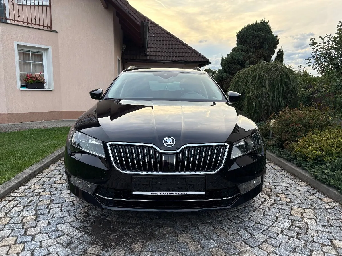 Skoda Superb Iii 2018 photo 2