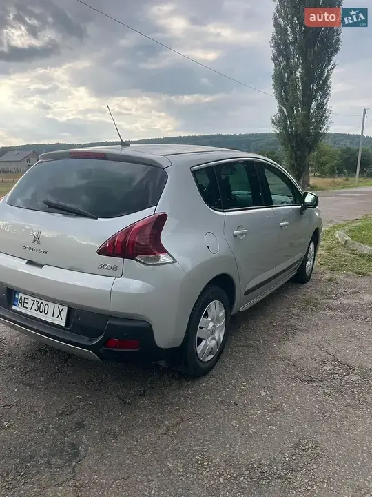Peugeot 3008 2015 photo 5