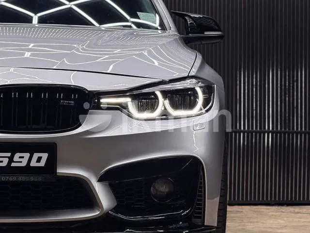 BMW 318I 2017 photo 2