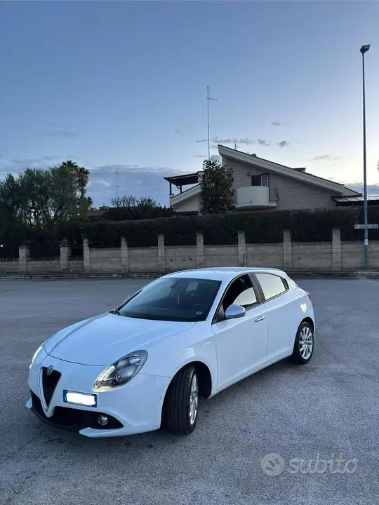 Alfa Romeo Giulietta