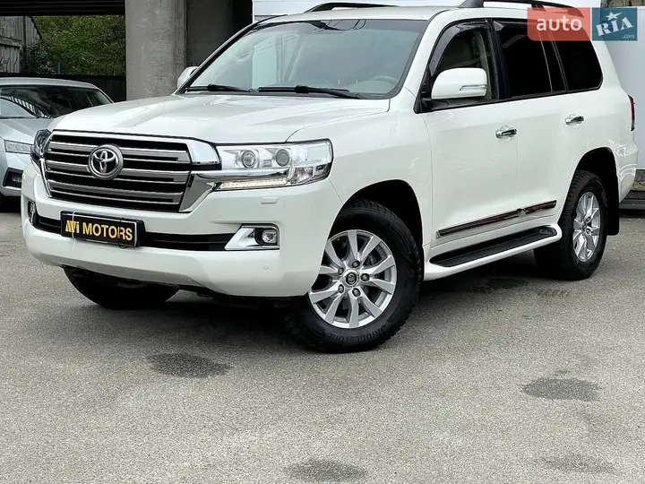 Toyota Land Cruiser 2021 photo 3