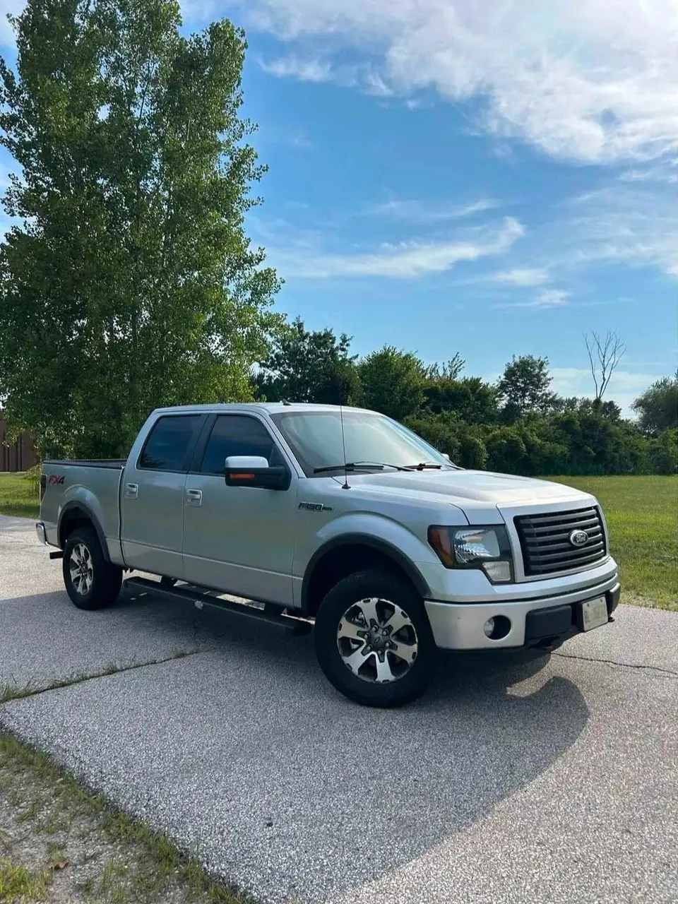 Ford F-150 2012 photo 2