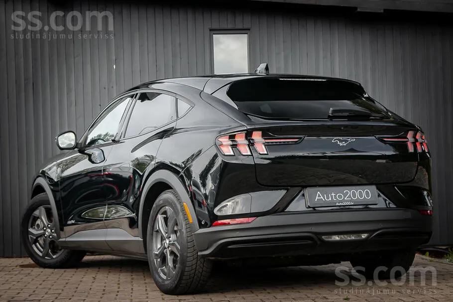 Ford Mustang 2021 photo 5