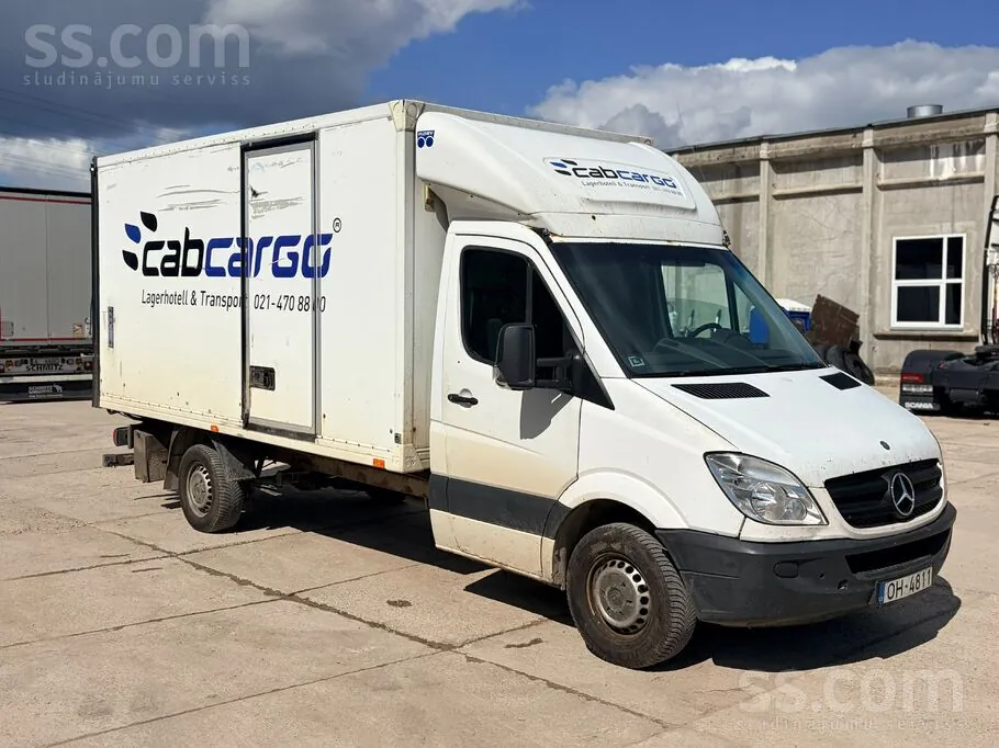 Mercedes-Benz Sprinter