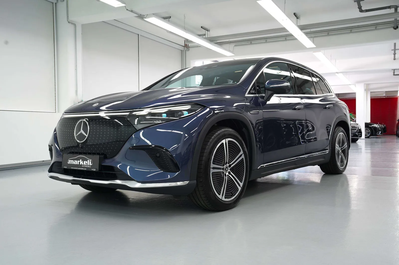 Mercedes-Benz Eqs Suv