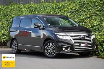 Nissan Elgrand 2018 photo 2