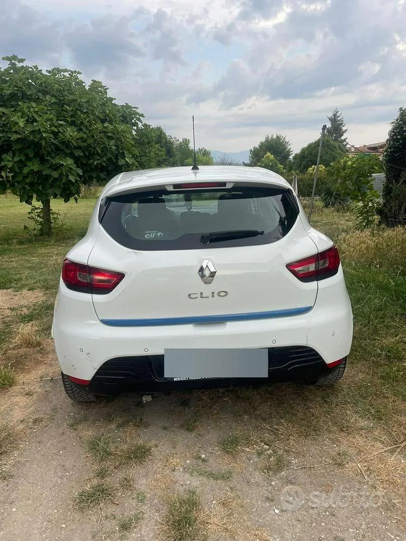 Renault Clio 2014 photo 3