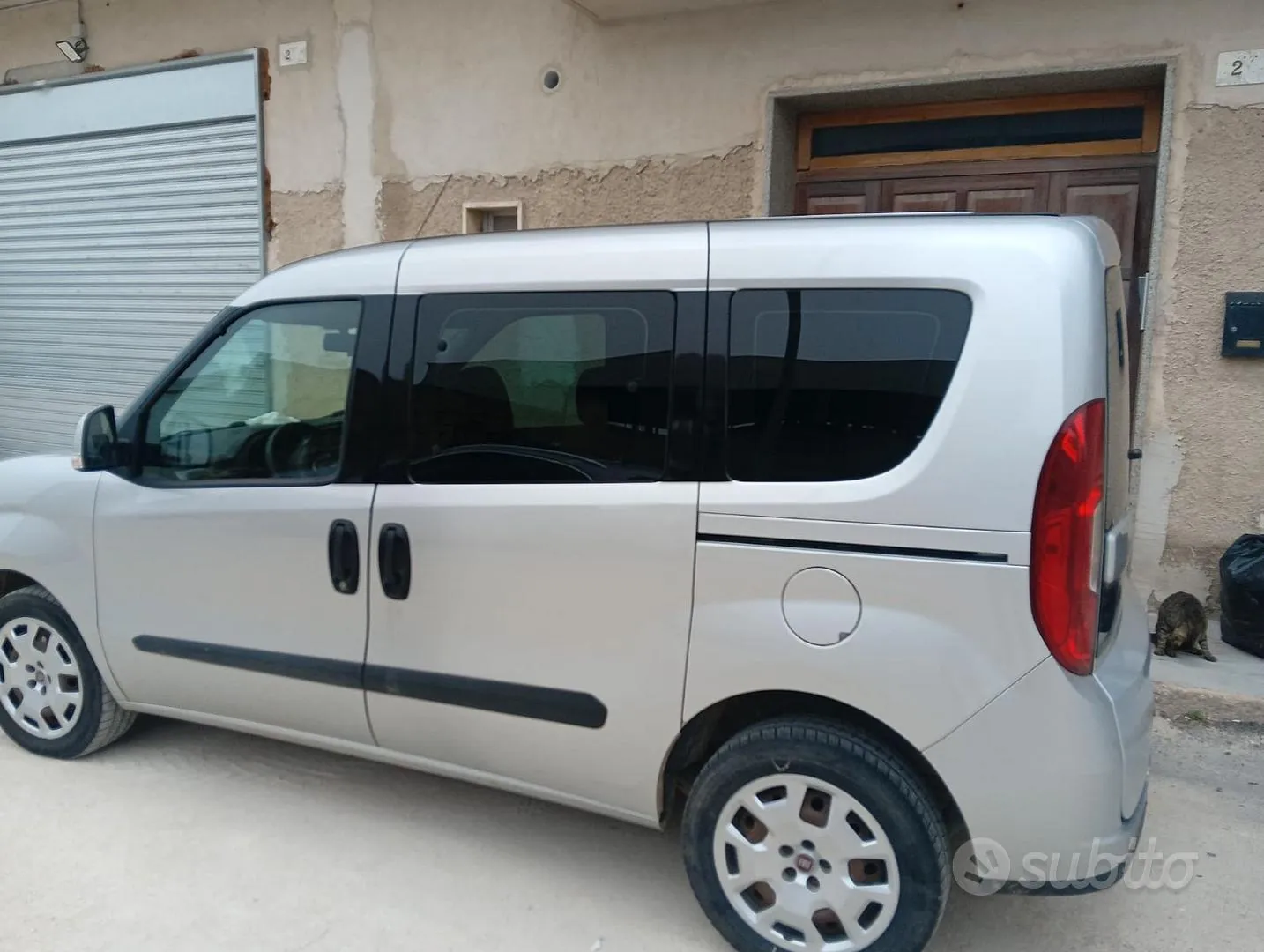 Fiat Doblo 2015 photo 2