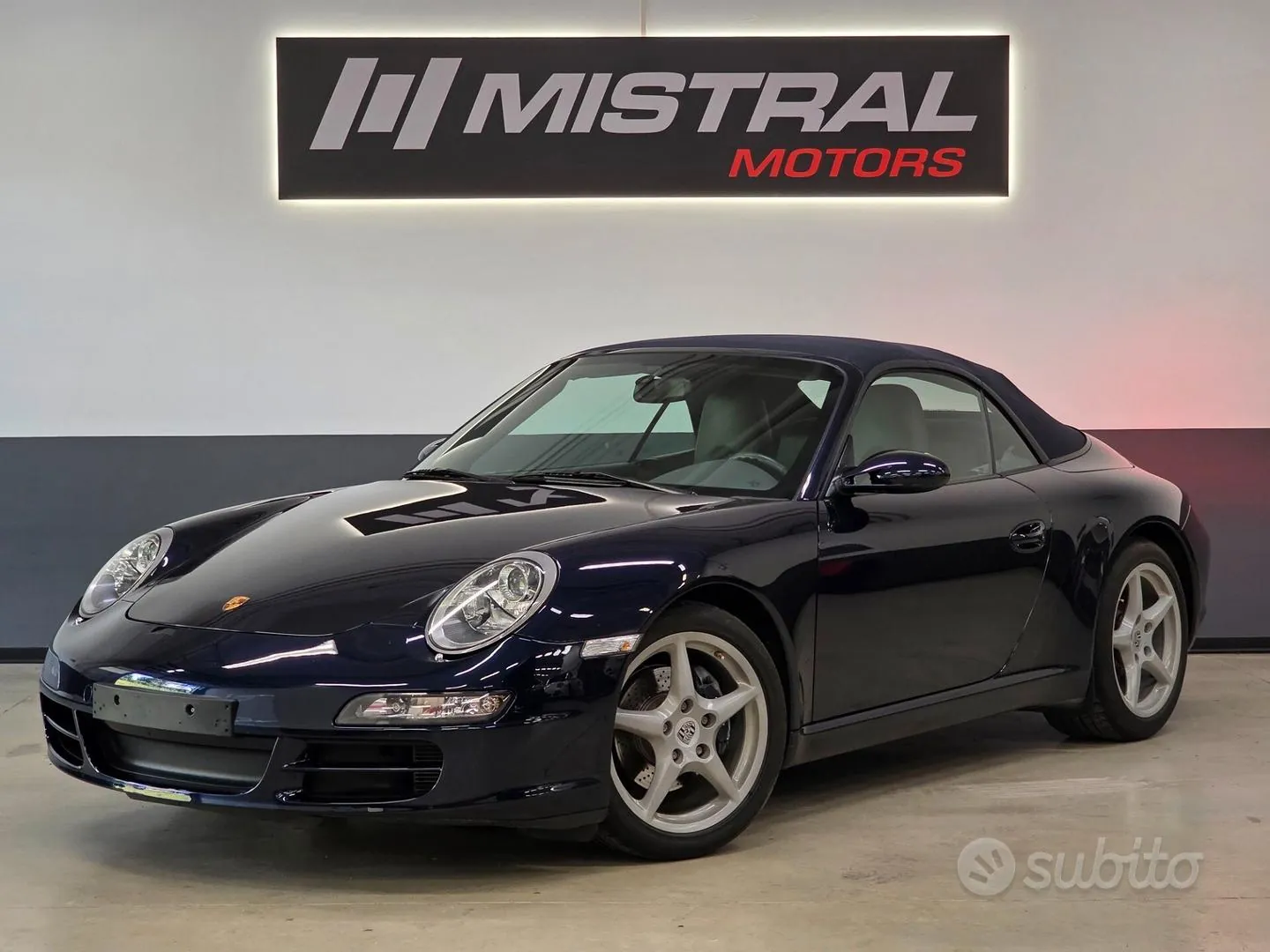 Porsche 911 Carrera Cabriolet
