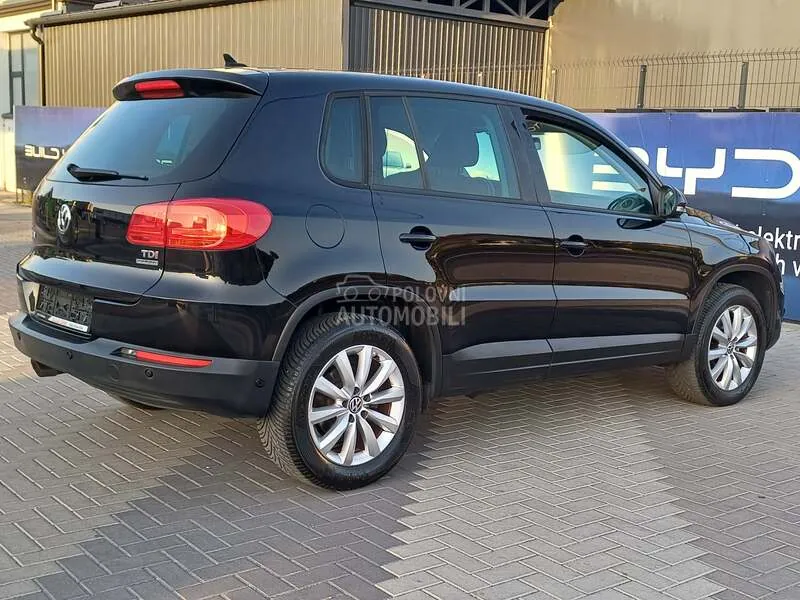 Volkswagen Tiguan 2012 photo 4