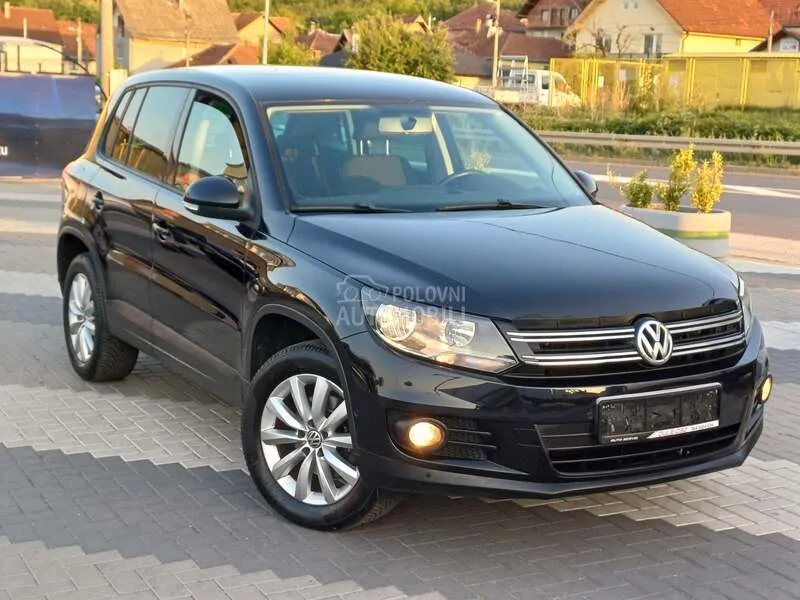 Volkswagen Tiguan 2012 photo 2