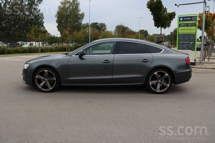 Audi A5 2014 photo 2