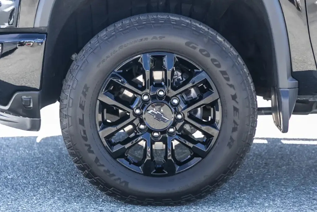 Chevrolet Silverado 3500 2026 photo 5