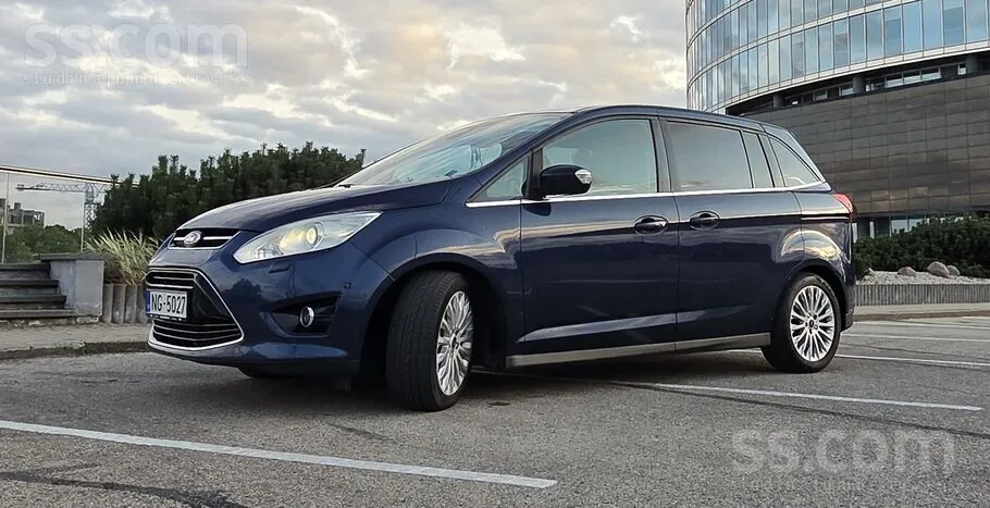 Ford C-Max 2011 photo 3