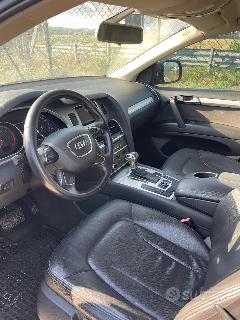 Audi Q7 2013 photo 3