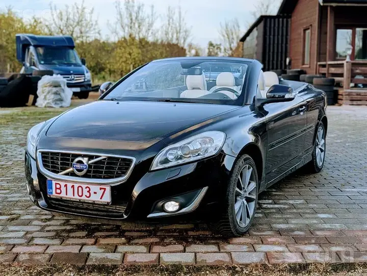 Volvo C70 2012 photo 5
