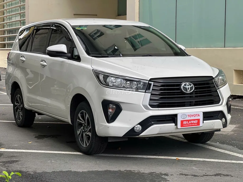 Toyota Innova 2021 photo 2