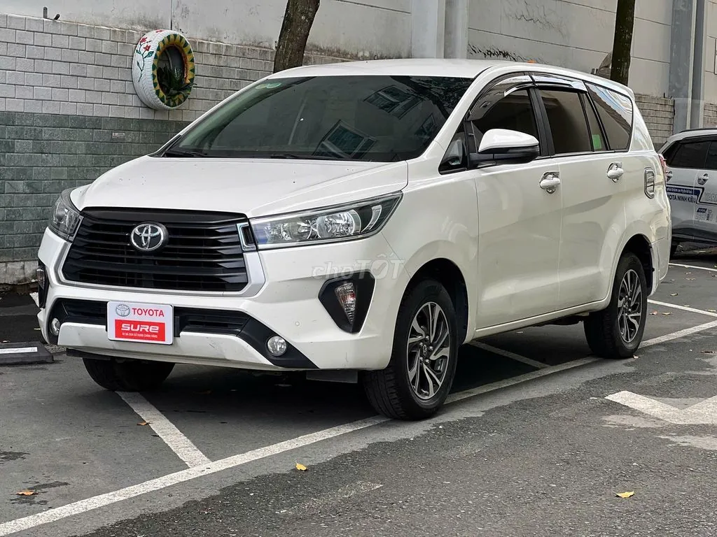 Toyota Innova 2021 photo 3