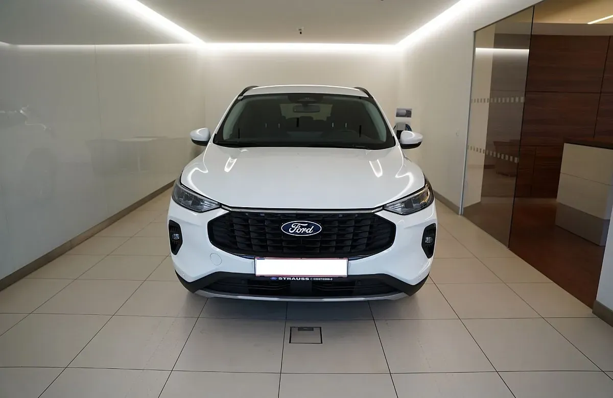 Ford Kuga 2025 photo 2