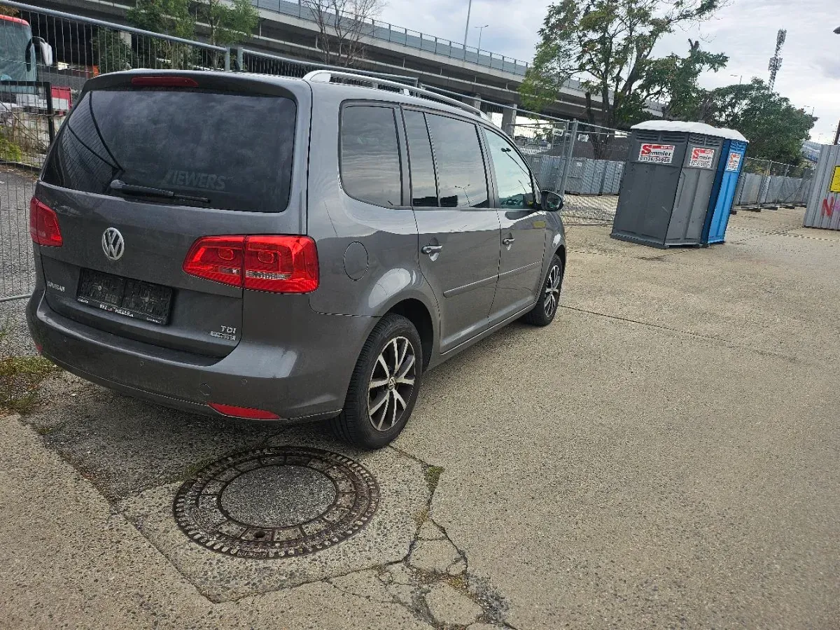 Volkswagen Tiguan 2012 photo 3