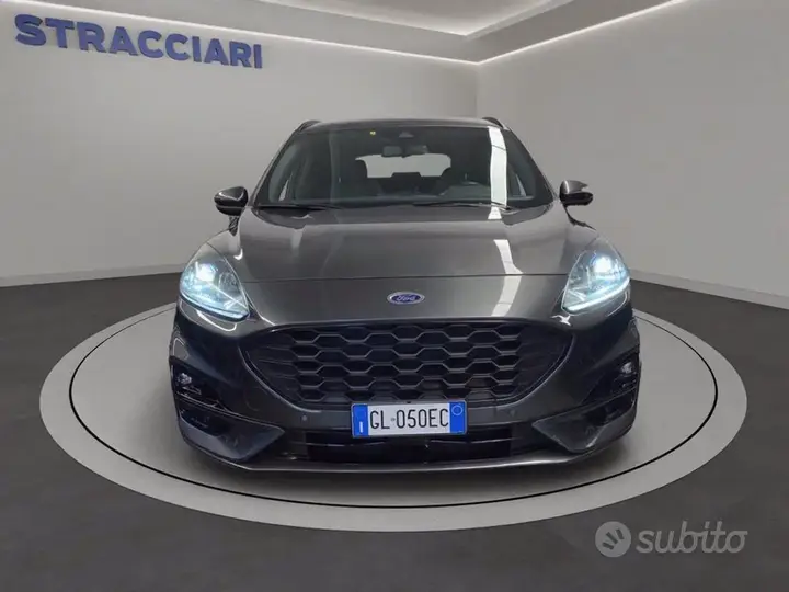 Ford Kuga 2022 photo 2