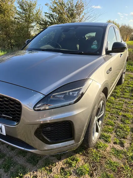 Jaguar E-Pace 2024 photo 4