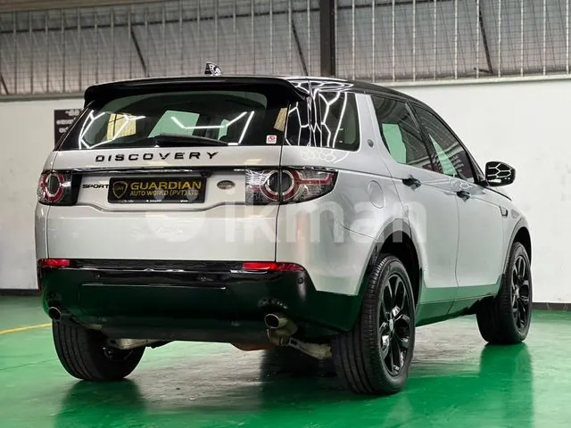 Land Rover Discovery Sport 2019 photo 5