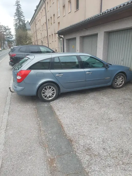 Renault Laguna 2006 photo 2