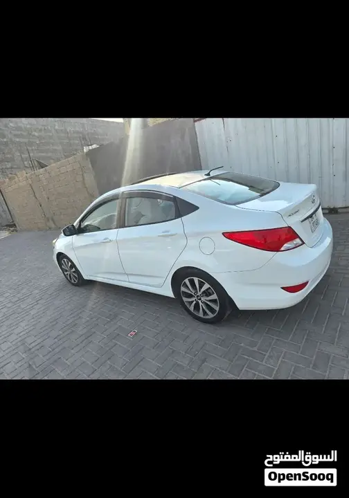 Hyundai Accent 2017 photo 4