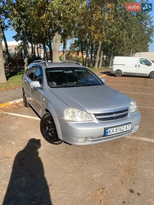 Chevrolet Lacetti 2005 photo 2