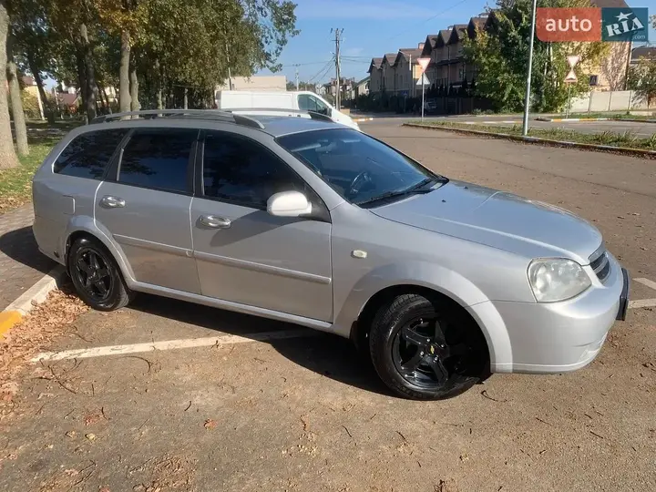 Chevrolet Lacetti 2005 photo 3