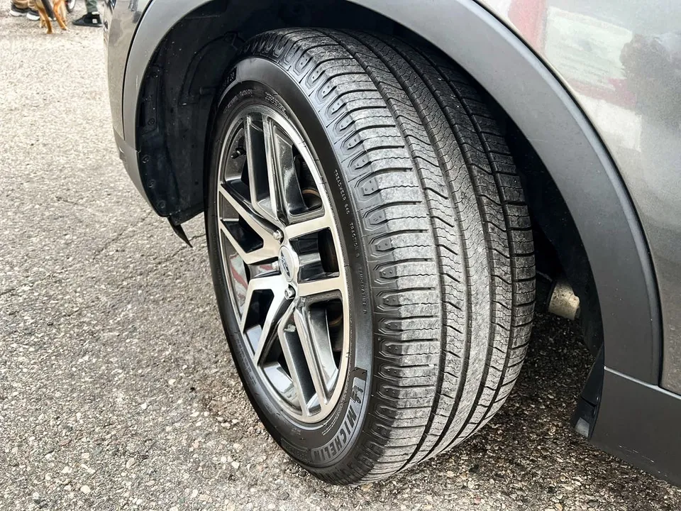 Ford Explorer 2018 photo 2