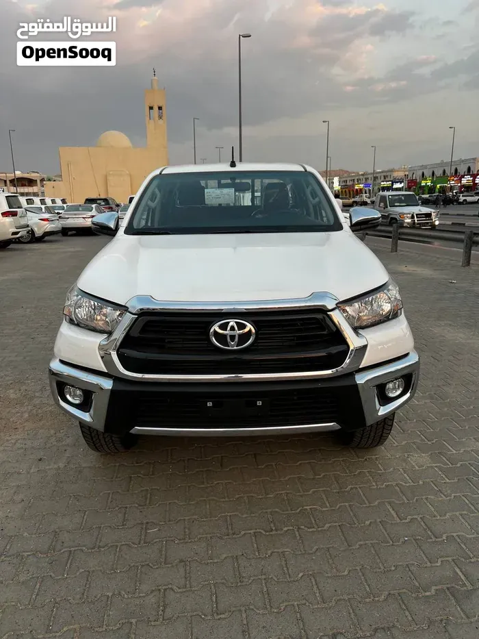 Toyota Hilux 2026 photo 3