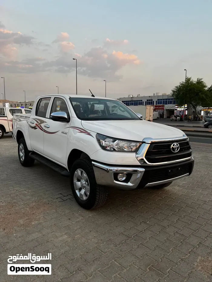 Toyota Hilux 2026 photo 4