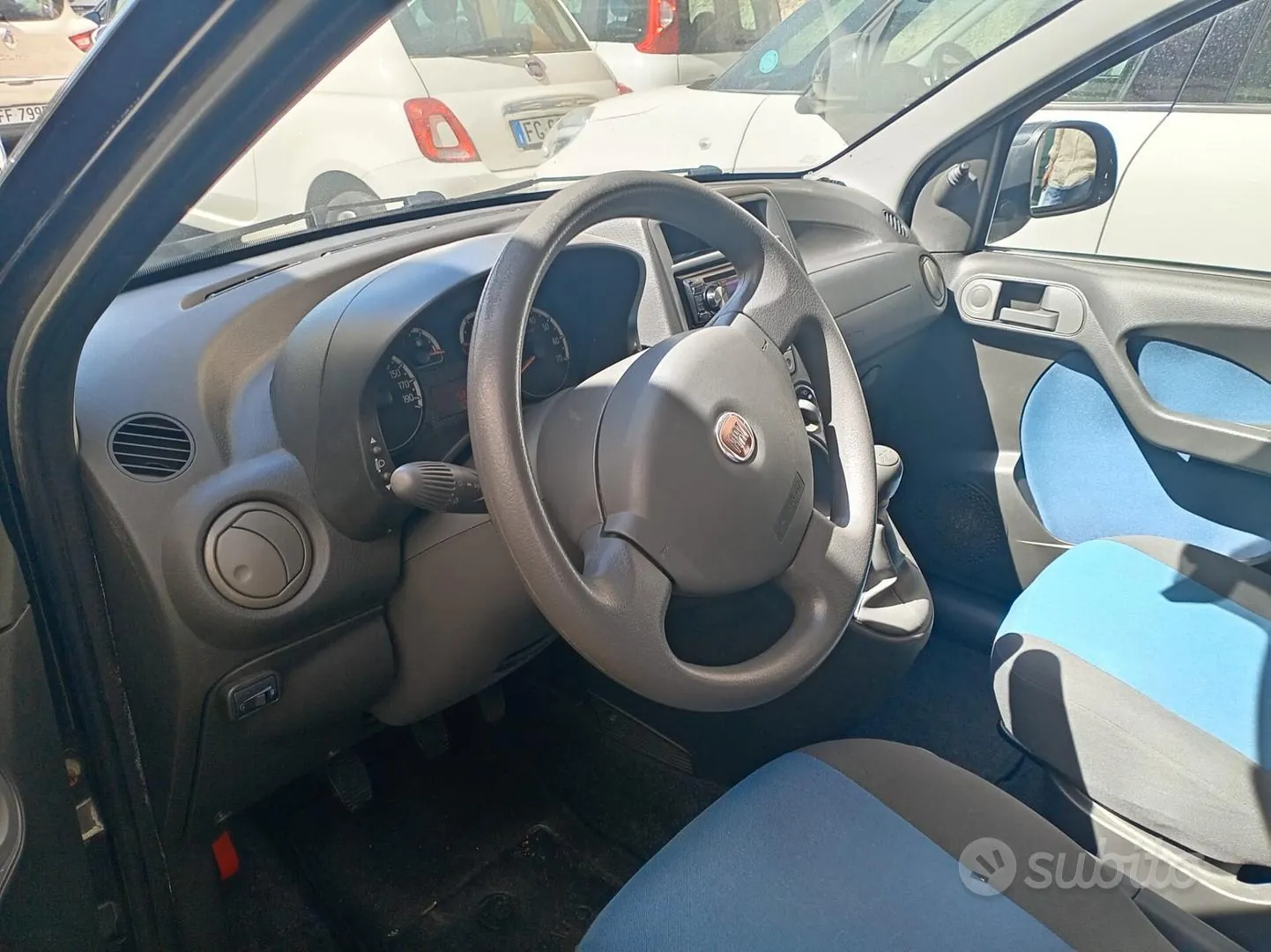 Fiat Panda 2010 photo 4